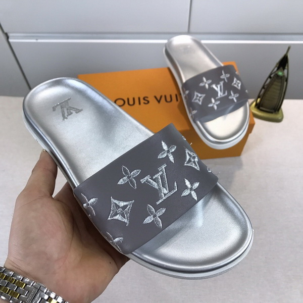 LV men slippers AAA-317(38-45)