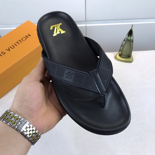 LV men slippers AAA-319(38-45)