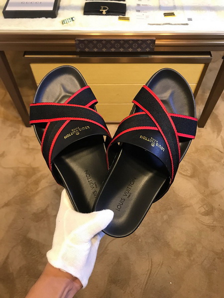 LV men slippers AAA-322(38-45)