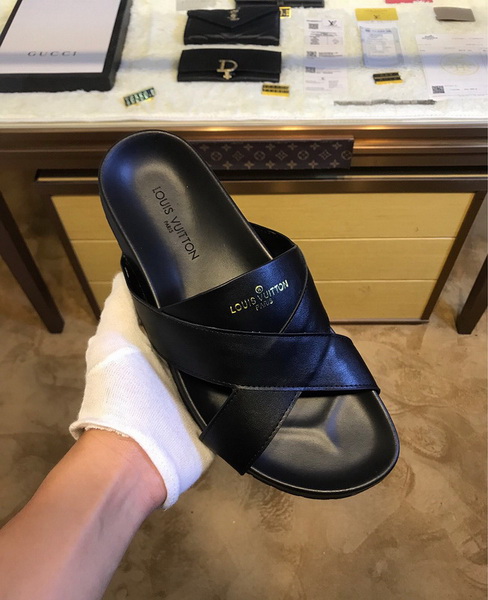 LV men slippers AAA-323(38-45)