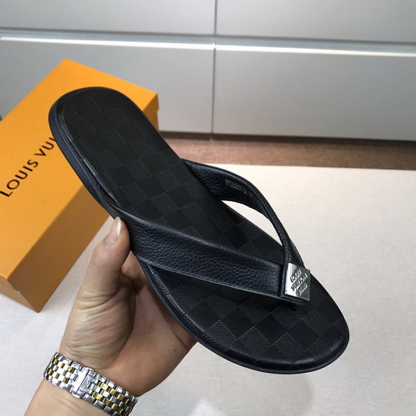 LV men slippers AAA-340(38-45)