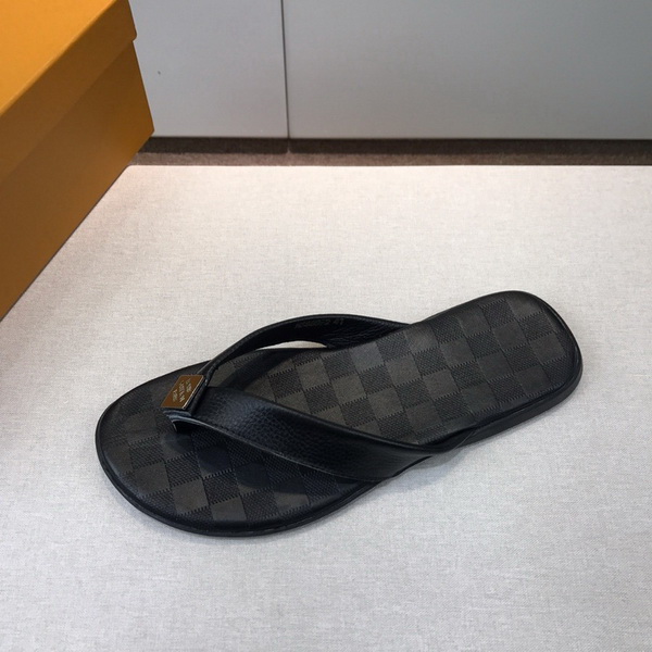 LV men slippers AAA-340(38-45)