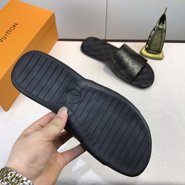 LV men slippers AAA-347(38-45)