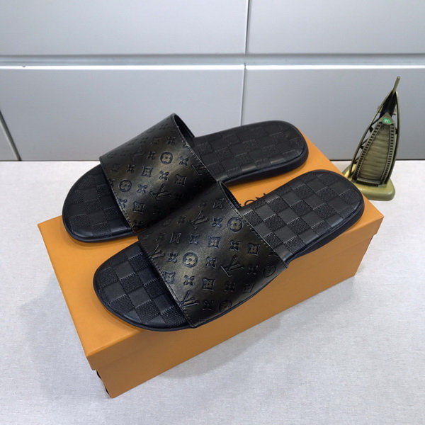 LV men slippers AAA-347(38-45)