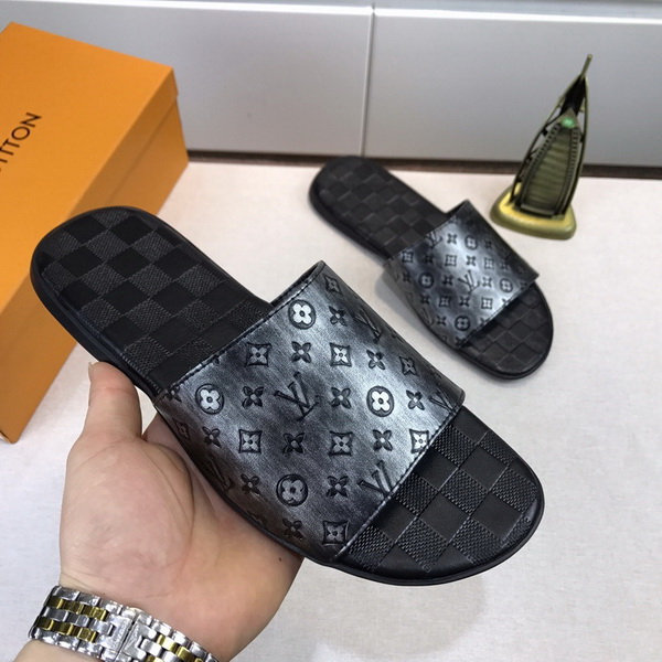 LV men slippers AAA-352(38-45)