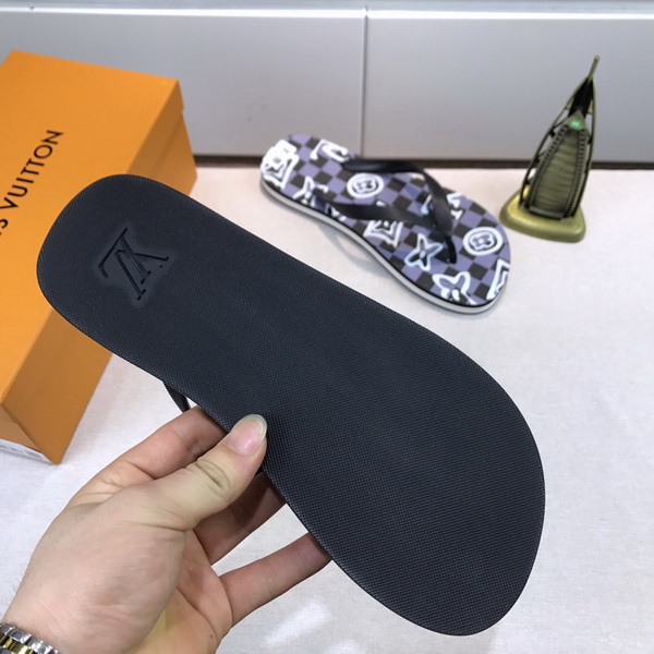 LV men slippers AAA-353(38-45)