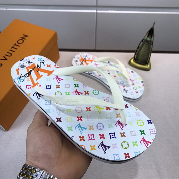 LV men slippers AAA-355(38-45)