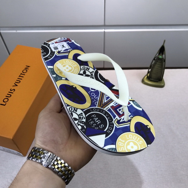 LV men slippers AAA-358(38-45)