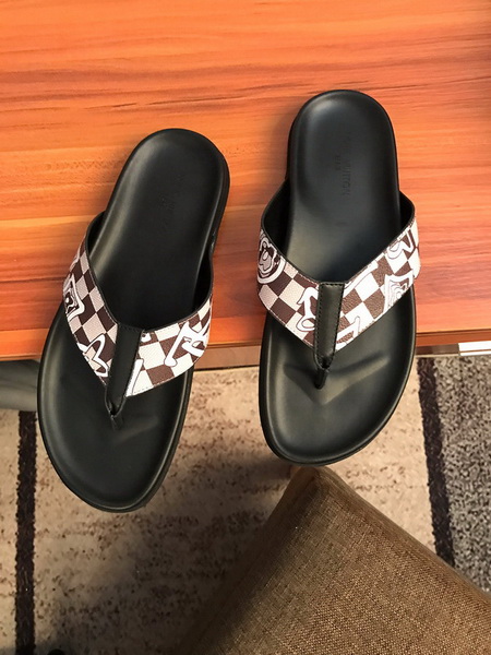 LV men slippers AAA-367(38-45)