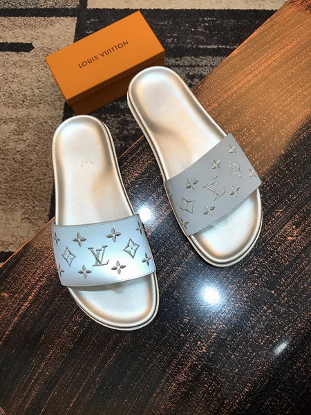 LV men slippers AAA-371(38-45)