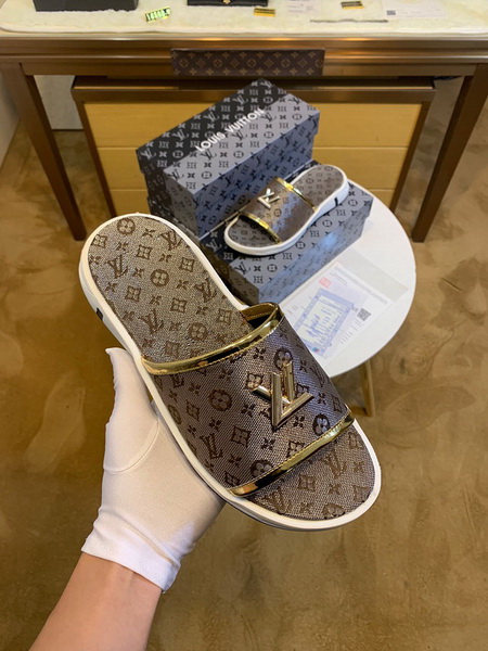 LV men slippers AAA-382(38-45)