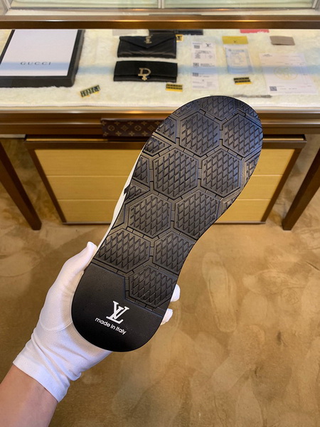 LV men slippers AAA-384(38-45)