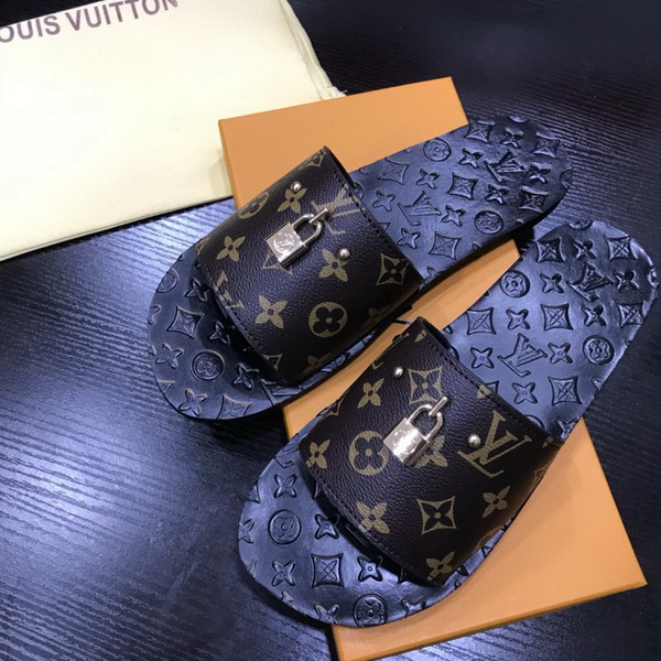 LV men slippers AAA-394(39-45)