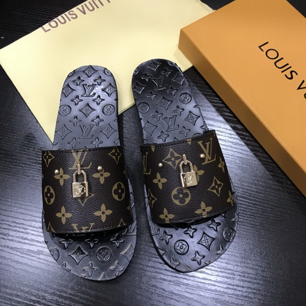 LV men slippers AAA-394(39-45)