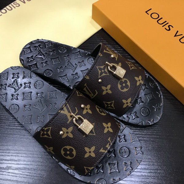 LV men slippers AAA-394(39-45)