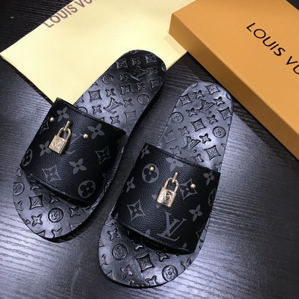 LV men slippers AAA-395(39-45)