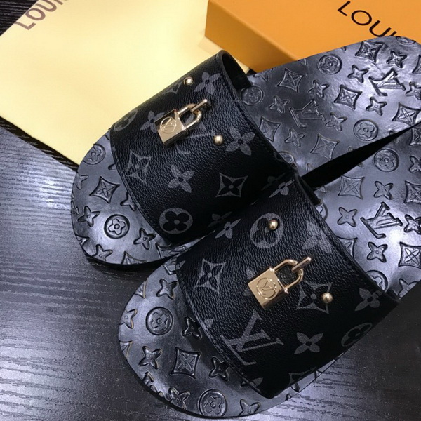 LV men slippers AAA-395(39-45)