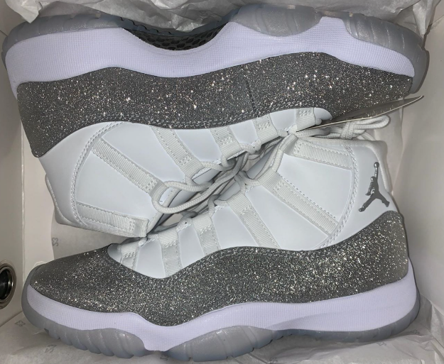 Authentic Air Jordan 11 WMNS “Metallic Silver” GS