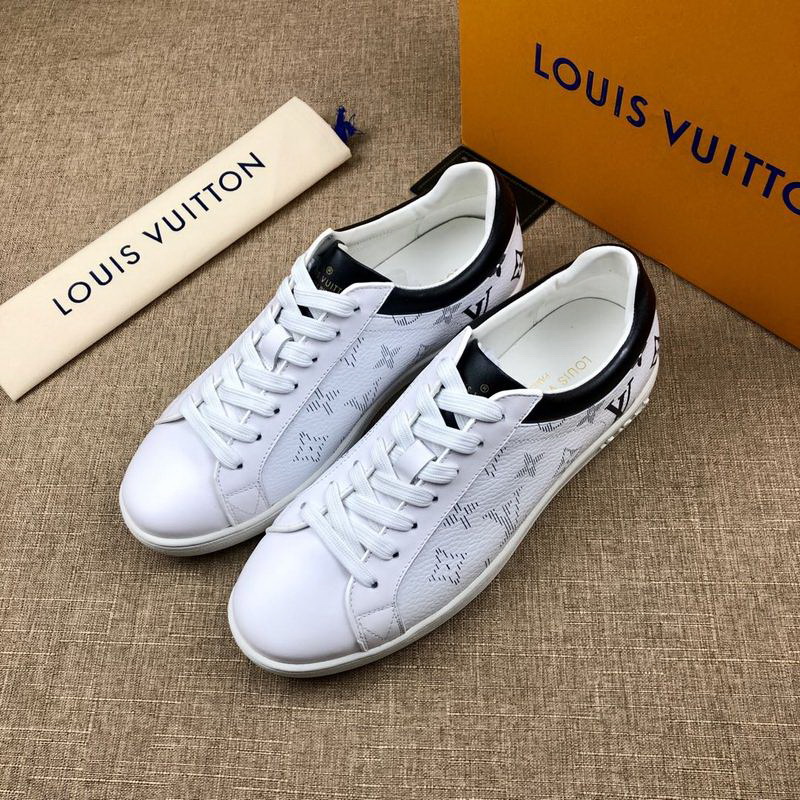 LV Men shoes 1;1 quality-2258