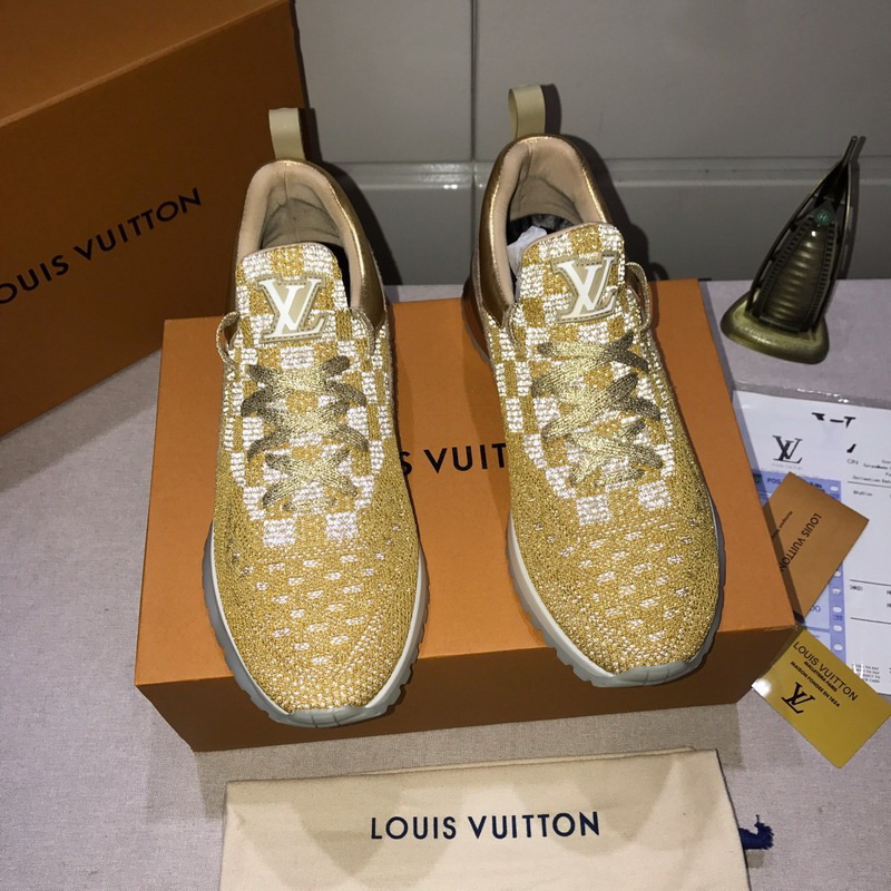 LV Men shoes 1;1 quality-2286