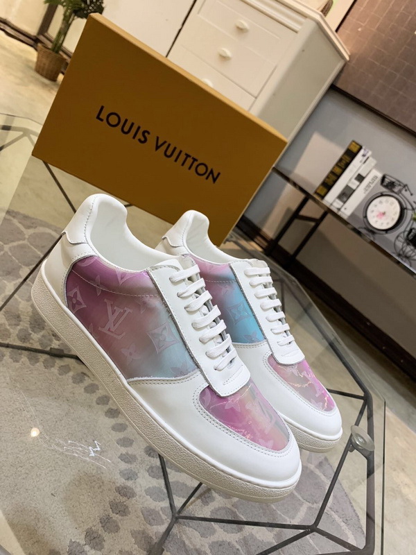 LV Men shoes 1;1 quality-2328