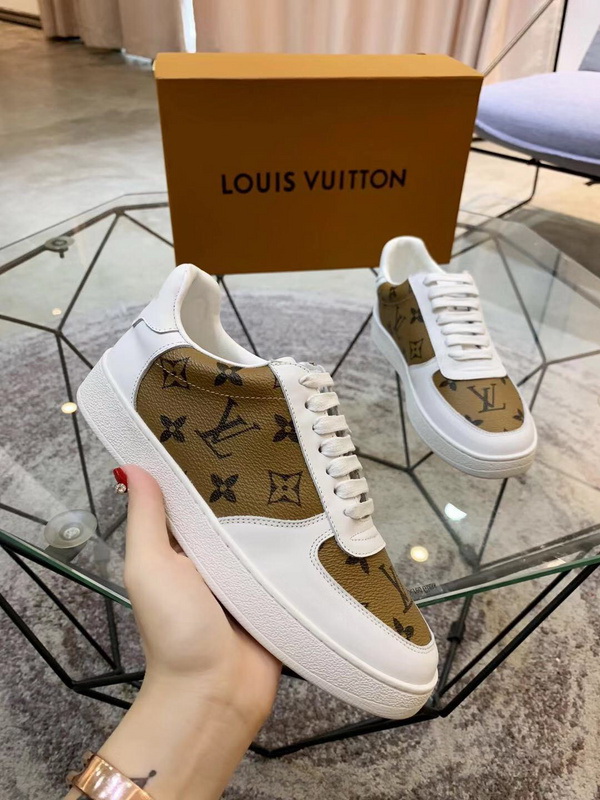 LV Men shoes 1;1 quality-2332