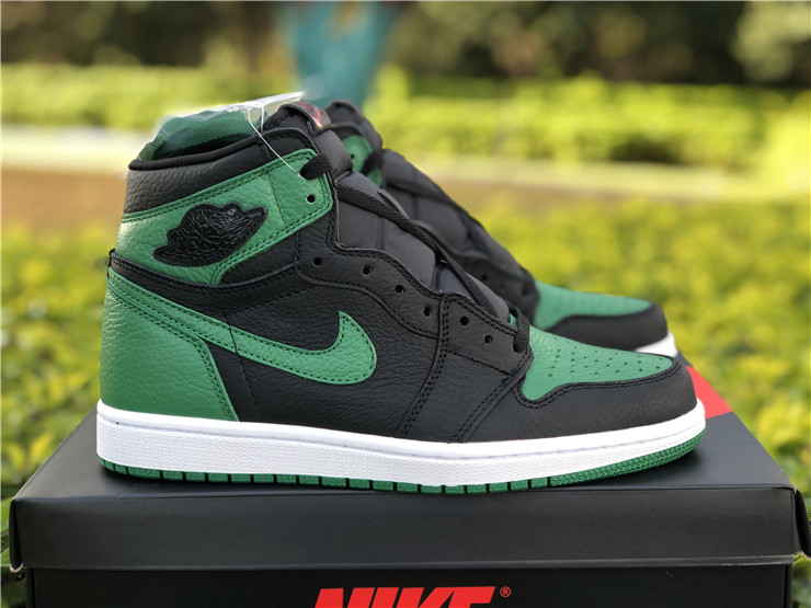 Super Max Perfect Jordan 1 shoes-095