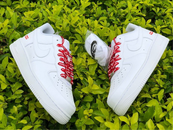 Authentic Supreme x Nike Air Force 1 Low -001