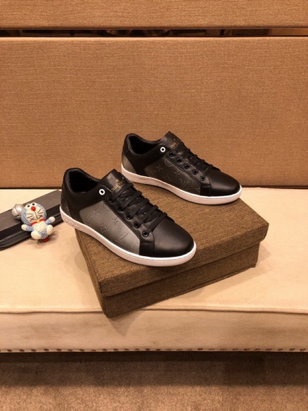 LV Men shoes 1：1 quality-3090