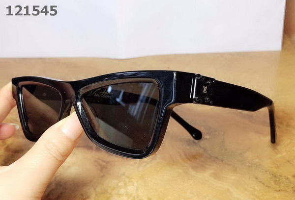 LV Sunglasses AAAA-1239