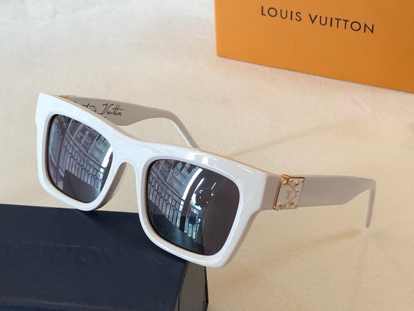 LV Sunglasses AAAA-1286