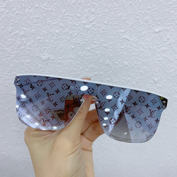 LV Sunglasses AAAA-1295