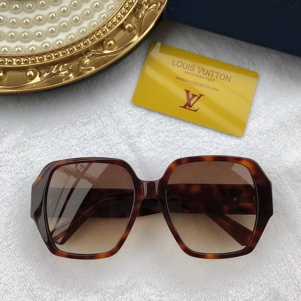 LV Sunglasses AAAA-1314