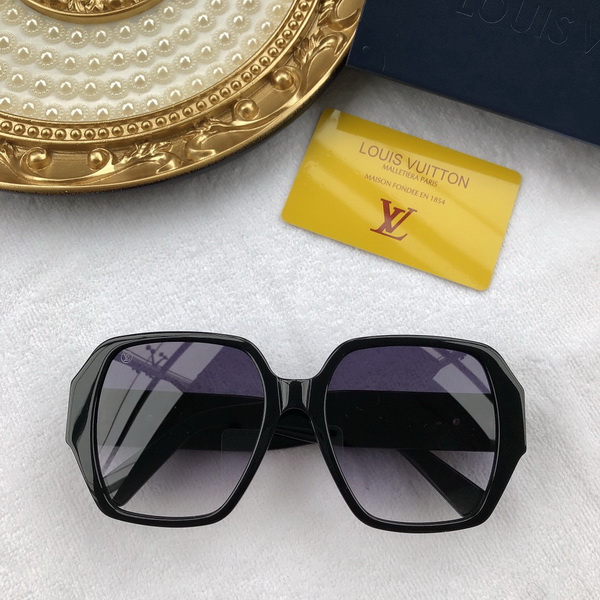 LV Sunglasses AAAA-1317