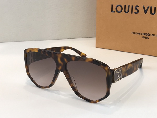 LV Sunglasses AAAA-1338