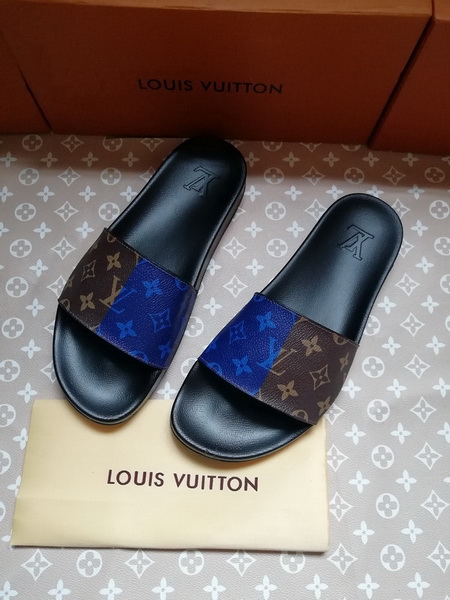 LV men slippers AAA-535