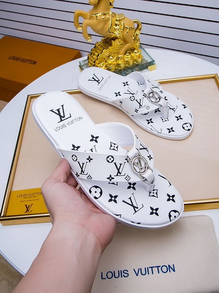 LV men slippers AAA-639