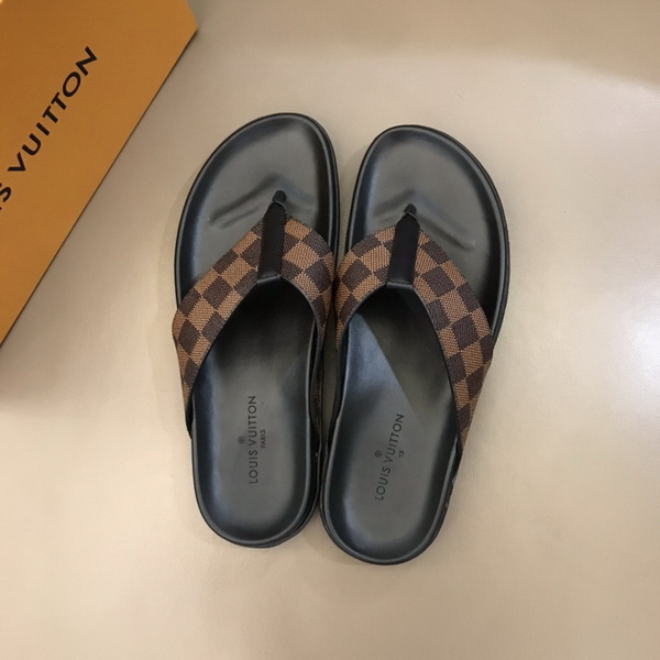 LV men slippers AAA-684