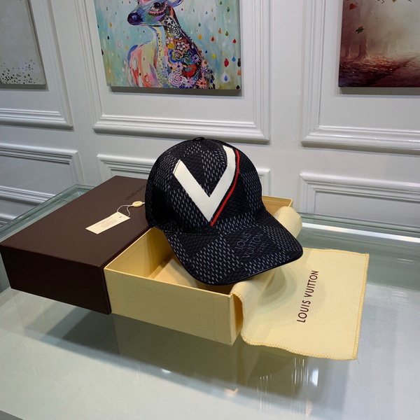 LV Hats AAA-330