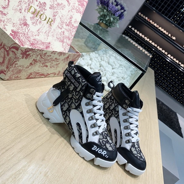 Dior Women Shoes 1：1 quality-120