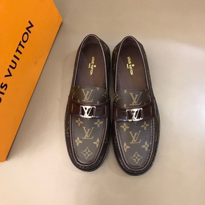 Super Max Custom LV Shoes-915