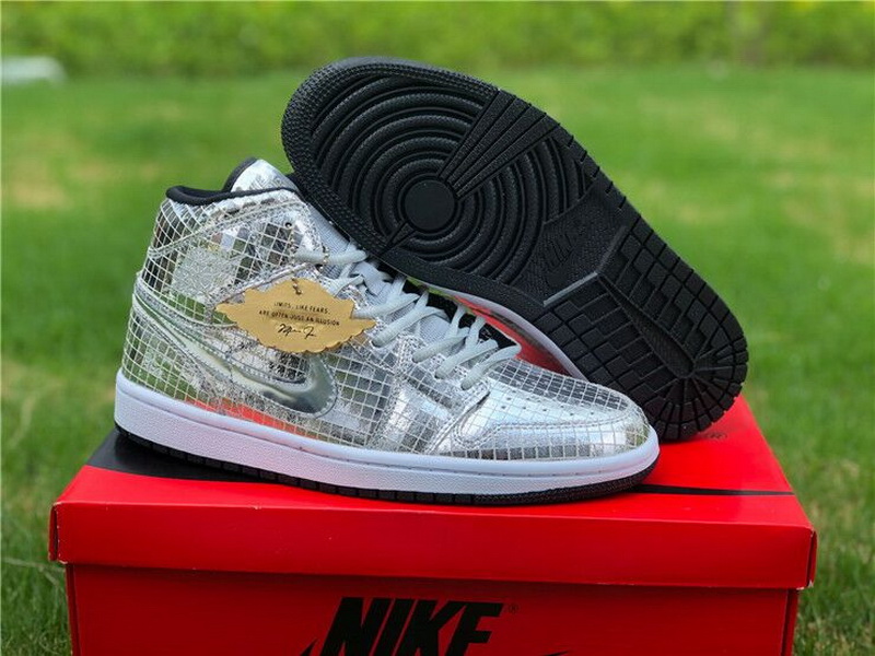 Authentic Air Jordan 1 Mid “Disco Ball”