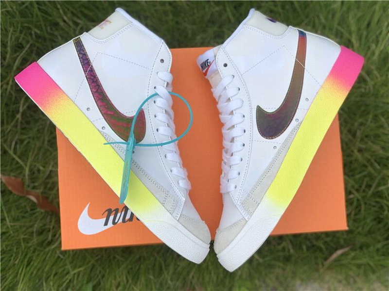 Authentic Nike Blazer Mid ′77 VNTG White