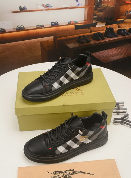 Burberry men shoes 1：1 quality-172