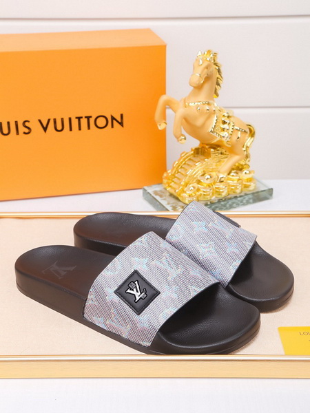 LV Sandals 1：1 Quality-113