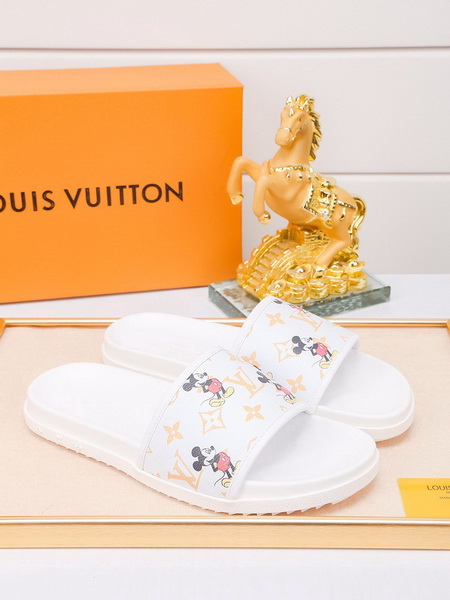 LV Sandals 1：1 Quality-116