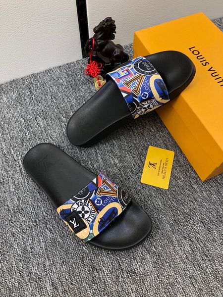 LV Sandals 1：1 Quality-125