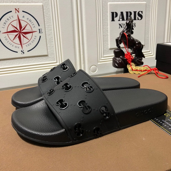 LV Sandals 1：1 Quality-128