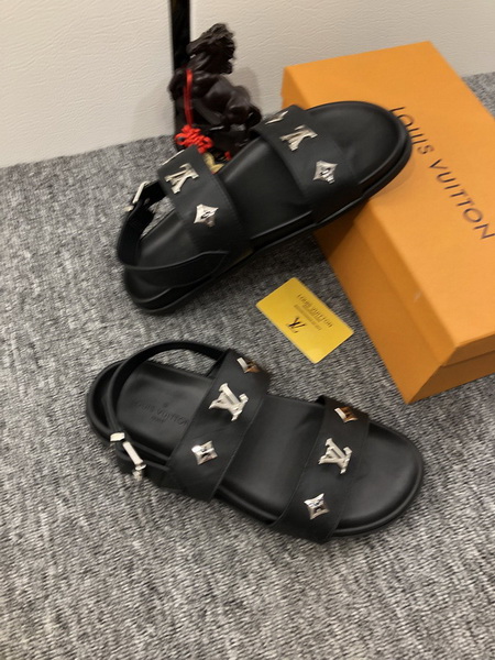 LV Sandals 1：1 Quality-156