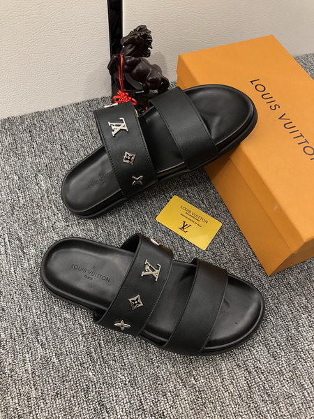 LV Sandals 1：1 Quality-160